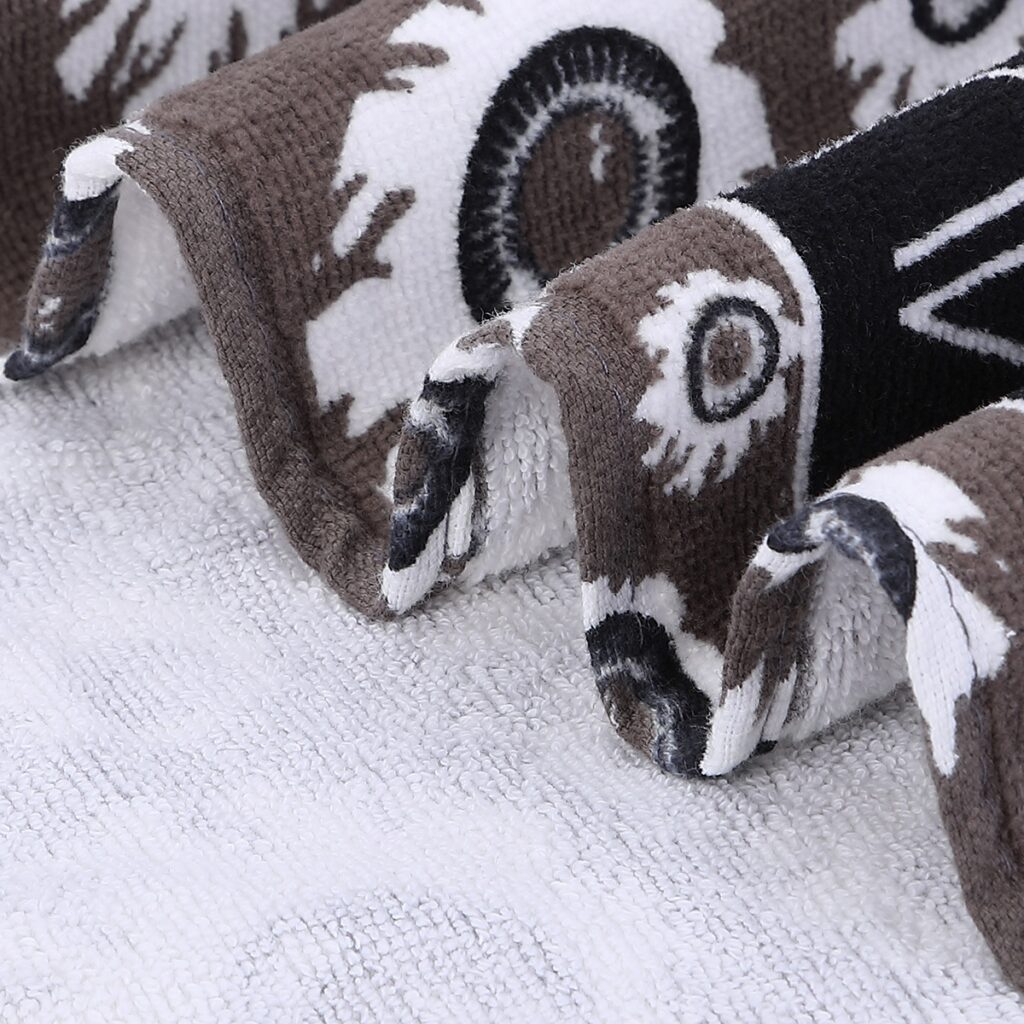 Minőségi, 35x75 cm-es 400 g/m-es szuper kényelmes, fuzzy textúrájú Velout pamut sporttörülköző szállító